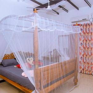 Braveresort Mirissa